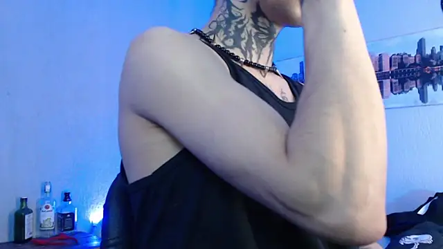 Snapshot of Andy_bapho chatting on 02-08-25, 03:00 Andy bapho online show from 02-08-25, 03:00