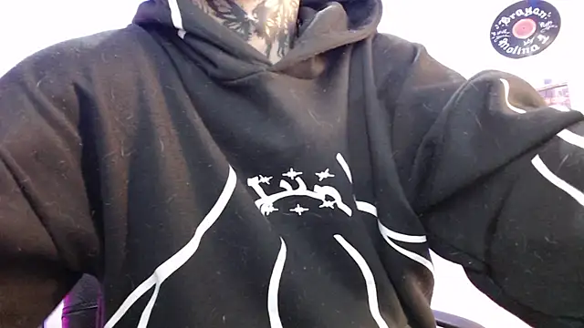 Snapshot of Andy_bapho chatting on 02-17-25, 03:20 Andy bapho online show from 02-17-25, 03:20