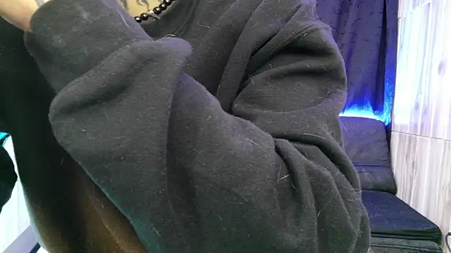 Snapshot of Andy_bapho chatting on 02-20-25, 03:08 Andy bapho online show from 02-20-25, 03:08