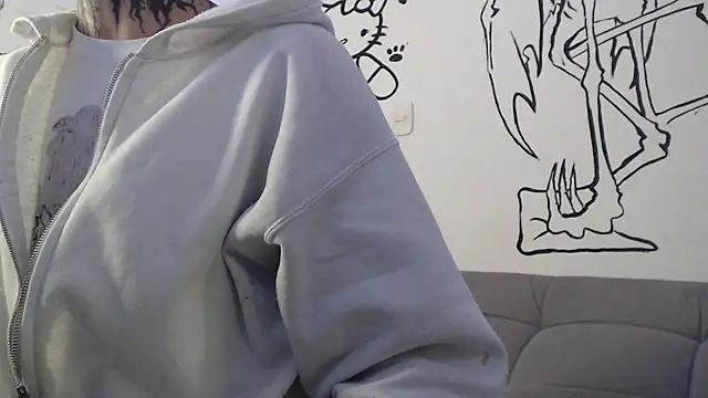 Snapshot of Andy_bapho chatting on 04-06-26, 05:47 Andy bapho online show from 04-06-26, 05:47