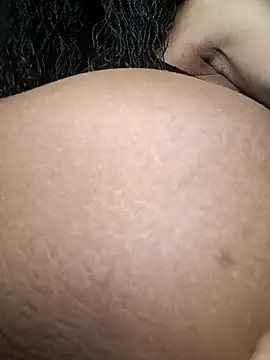 Snapshot of MILFCandy chatting on 02-27-25, 11:26 MILFCandy online show from 02-27-25, 11:26