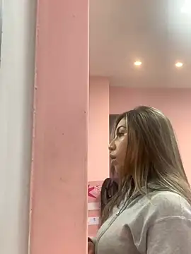 Snapshot of Khalyk_G chatting on 12-21-24, 03:03 Khalyk G online show from 12-21-24, 03:03