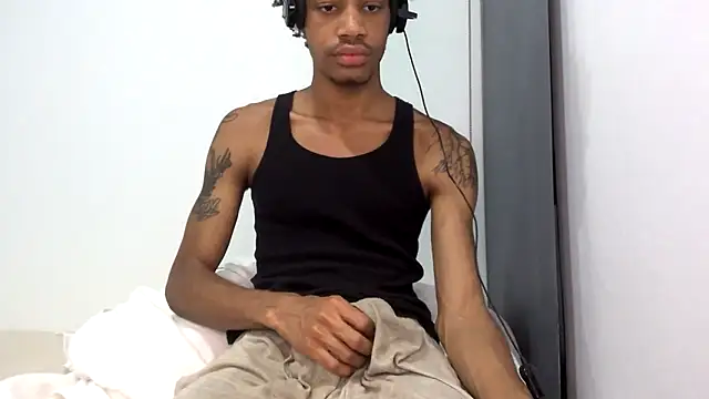 Skinnyblackman online show from 03-14-26, 05:57