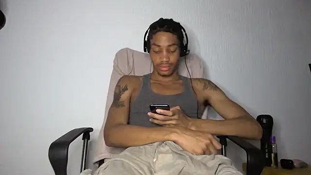 Skinnyblackman online show from 06-10-26, 05:18