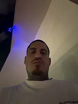 juicyj1311 online show from 03-12-26, 05:57