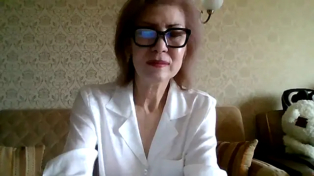Elegant00Lady online show from 05-11-26, 04:07