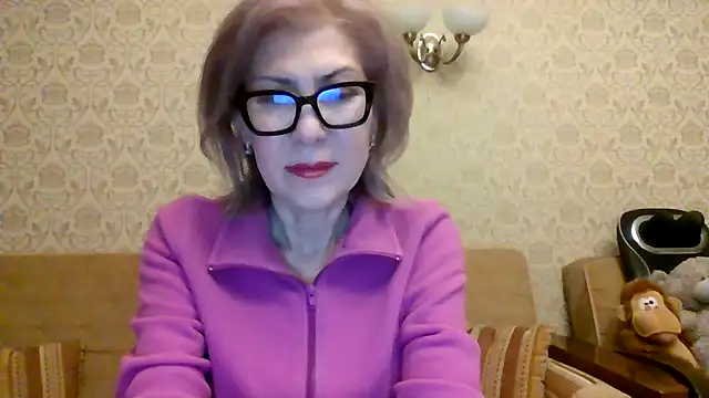 Elegant00Lady online show from 05-17-26, 05:20