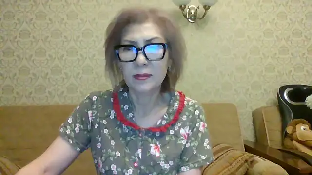 Elegant00Lady online show from 06-16-26, 06:43