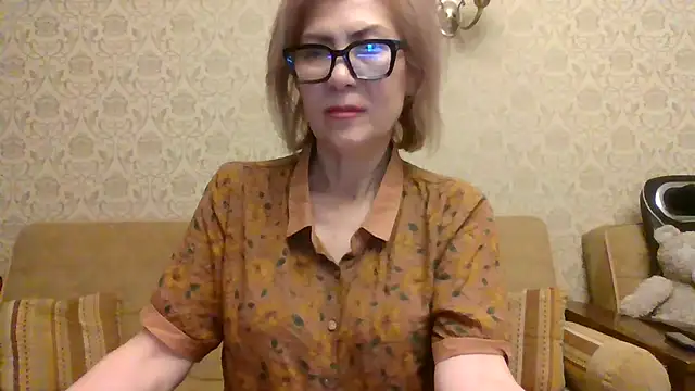 Elegant00Lady online show from 06-25-26, 06:12