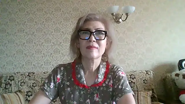 Elegant00Lady online show from 07-22-26, 08:28