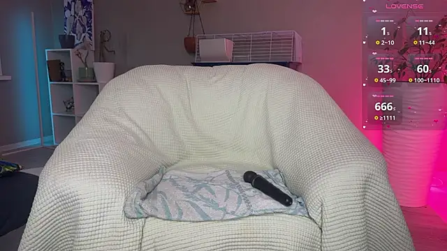 Tanya Acid online show from 02-14-26, 05:59