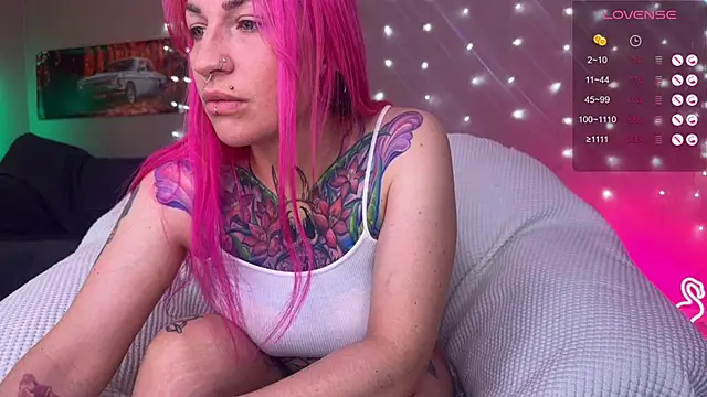Tanya Acid online show from 06-11-26, 05:05