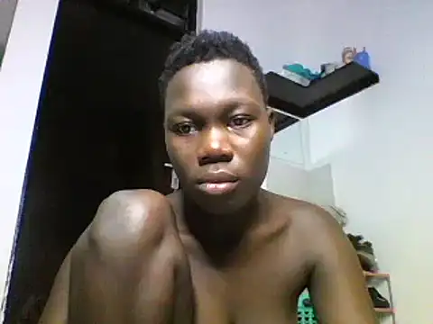 Snapshot of sexyqueen02 chatting on 12-31-24, 12:32 sexyqueen02 online show from 12-31-24, 12:32