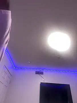 Prettynthick12 online show from 06-19-26, 11:30