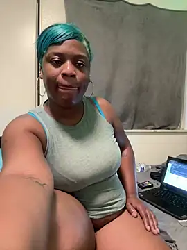 Prettynthick12 online show from 06-23-26, 08:56
