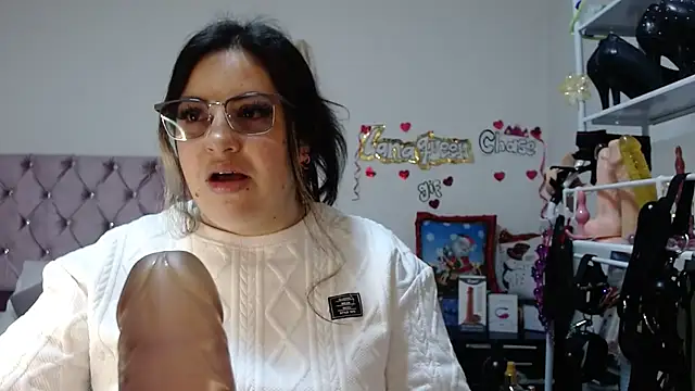 lanaqueen699 online show from 12-01-25, 12:21
