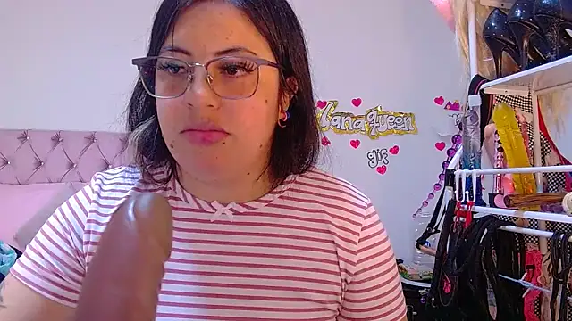 lanaqueen699 online show from 04-29-26, 06:25