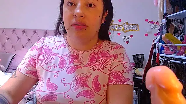 lanaqueen699 online show from 06-23-26, 12:14