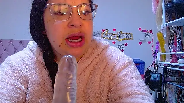 lanaqueen699 online show from 07-14-26, 12:22