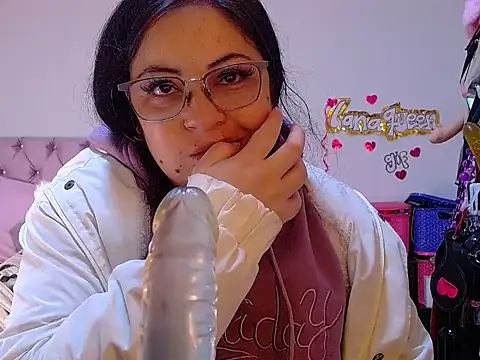 lanaqueen699 online show from 07-23-26, 12:14