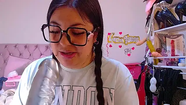 lanaqueen699 online show from 07-28-26, 04:39