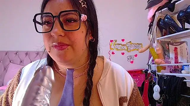 lanaqueen699 online show from 07-28-26, 07:39