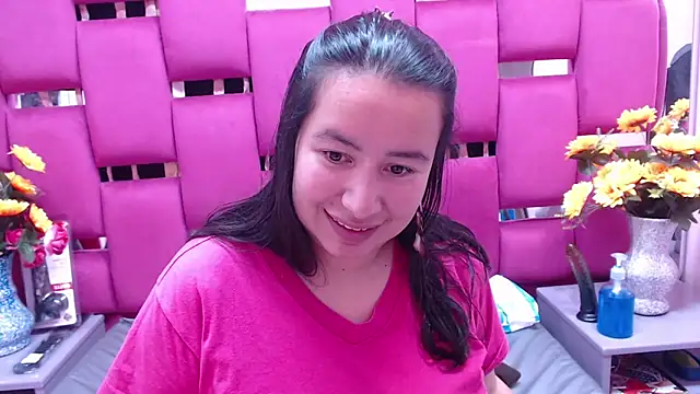 NaomyPrinces online show from 12-30-24, 01:25