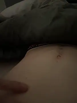 Snapshot of Nicky-98 chatting on 12-27-24, 12:29 Nicky-98 online show from 12-27-24, 12:29