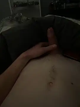 Snapshot of Nicky-98 chatting on 12-29-24, 02:06 Nicky-98 online show from 12-29-24, 02:06