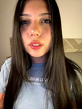 Maii chan online show from 12-04-25, 04:55