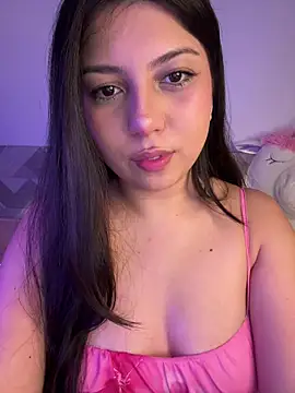 Snapshot of Maii_chan chatting on 03-12-26, 05:02 Maii chan online show from 03-12-26, 05:02