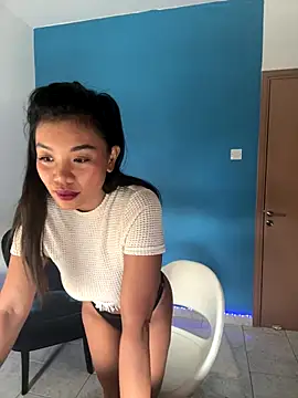 Snapshot of NaughtyMe chatting on 10-03-25, 05:26 NaughtyMe online show from 10-03-25, 05:26