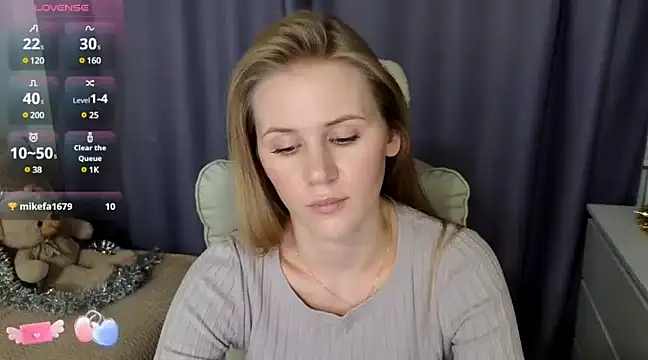 Snapshot of IsabelAllen chatting on 12-13-24, 02:05 IsabelAllen online show from 12-13-24, 02:05