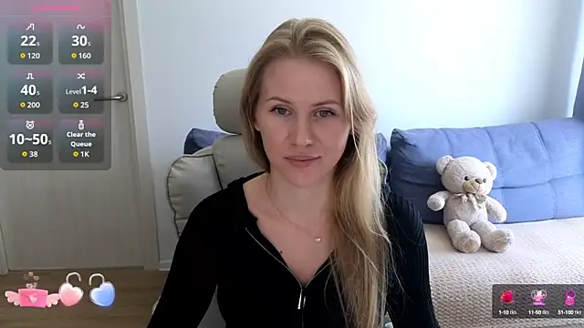 Snapshot of IsabelAllen chatting on 09-10-25, 10:04 IsabelAllen online show from 09-10-25, 10:04