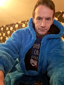 outdoorfun22 online show from 02-20-26, 06:48