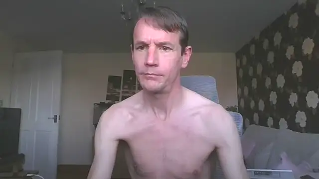 outdoorfun22 online show from 03-11-26, 08:31