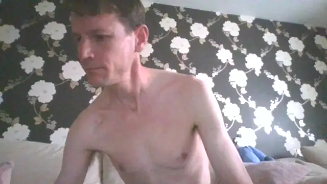 outdoorfun22 online show from 04-15-26, 07:48