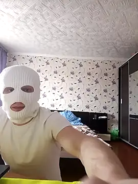 red red00 online show from 03-14-25, 11:45