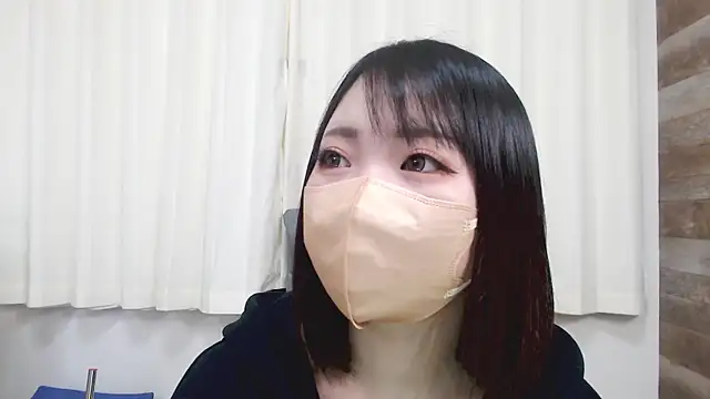 Snapshot of asahi_hime_69 chatting on 03-08-25, 11:37 asahi hime 69 online show from 03-08-25, 11:37