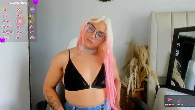 -Sofii  online show from 01-26-25, 02:41