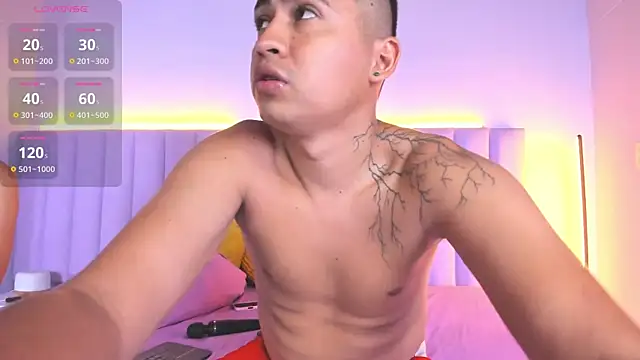 cute nahiabe online show from 12-18-24, 02:10