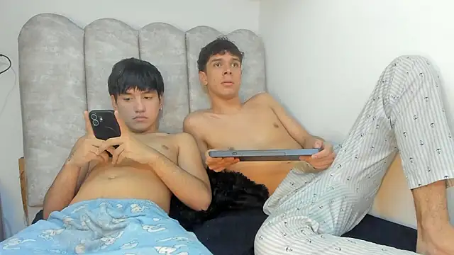 Snapshot of blue_baby20 chatting on 03-12-26, 06:30 blue baby20 online show from 03-12-26, 06:30