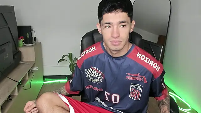 Damon  333 online show from 12-18-25, 08:37