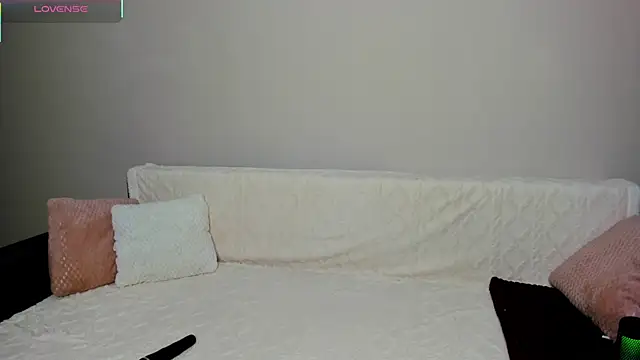 -Sacura- online show from 11-23-25, 04:07