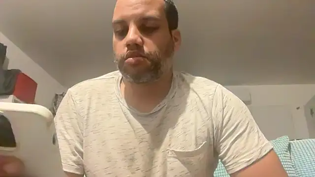 AbsolutMouuah online show from 05-02-26, 01:32