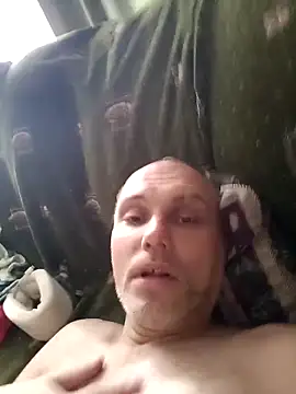 Pineapple04 online show from 11-30-25, 09:35