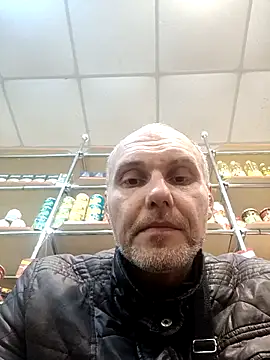 Pineapple04 online show from 12-01-25, 08:41