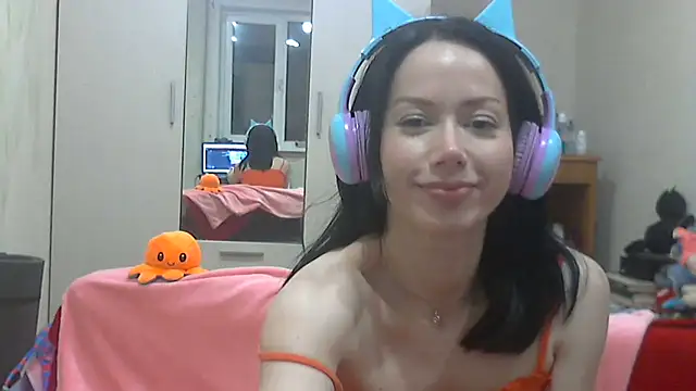 SashaGrinch online show from 01-26-25, 06:48