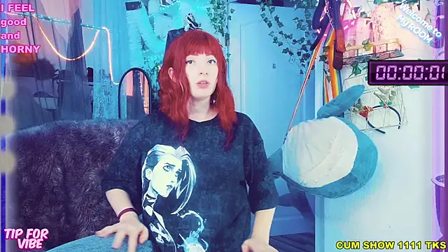 Snapshot of Toxic_Ellies chatting on 01-02-25, 12:57 Toxic Ellies online show from 01-02-25, 12:57