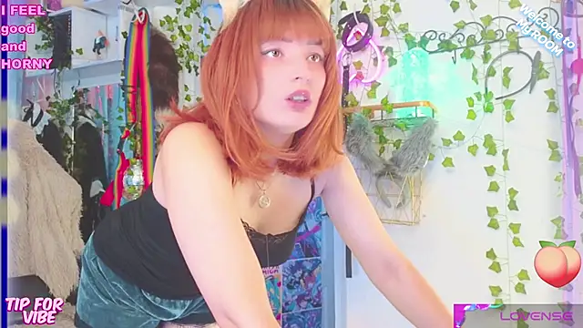 Snapshot of Toxic_Ellies chatting on 01-16-25, 07:17 Toxic Ellies online show from 01-16-25, 07:17